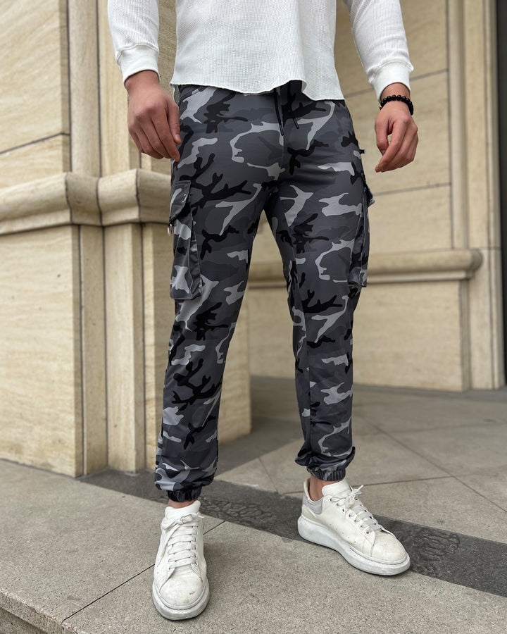 Camo Utility Cargo Tapered Pants